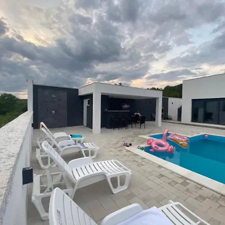 Villa Don Blagaj *